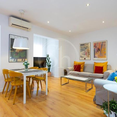 Bonito Apartamento Cerca De La Sagrada Familia Barcelona Exteriör bild